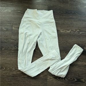 White High-Waisted Leggings